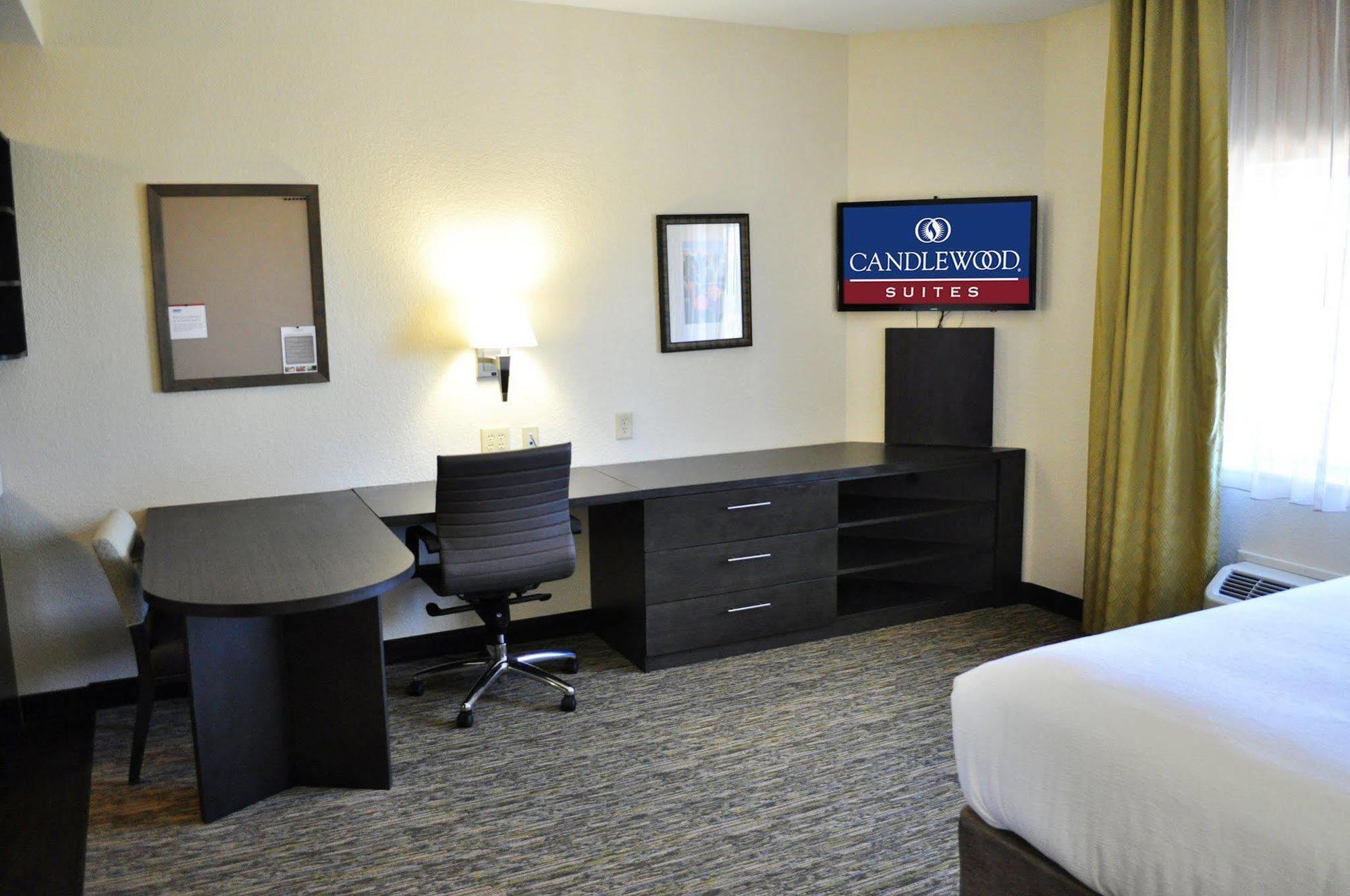 Candlewood Suites Bay City, An Ihg Hotel Экстерьер фото